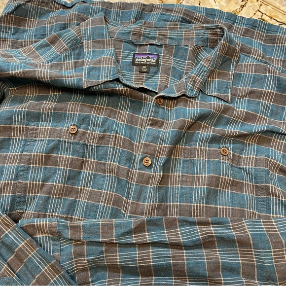 Patagonia Other - Patagonia Mens 2XL Blue/Gray Long Sleeve Button Down Shirt